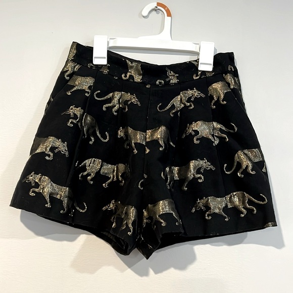 H&M high waisted gold panther shorts size 6 - Picture 1 of 4